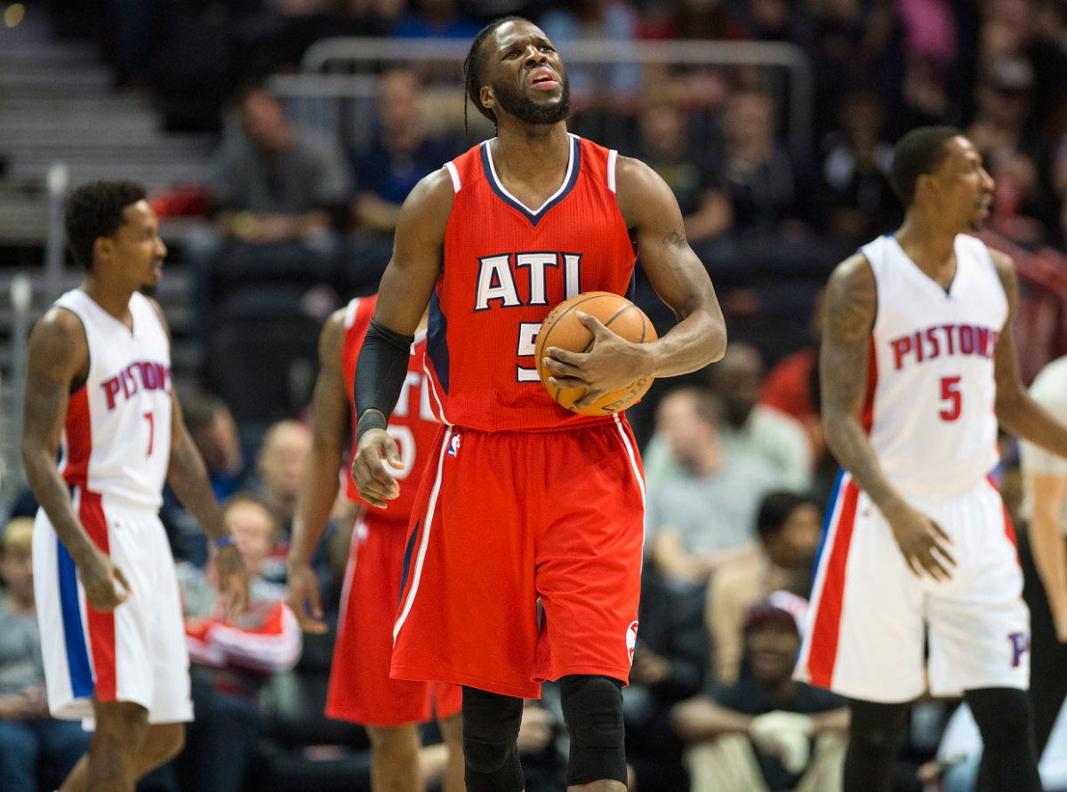 DeMarre-Carroll-2015-0119-foul-face-react.jpg